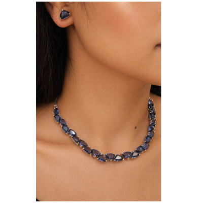Hiraola's Product Image