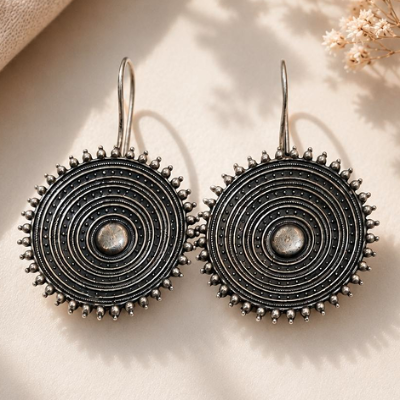 Hiraola's Product Image