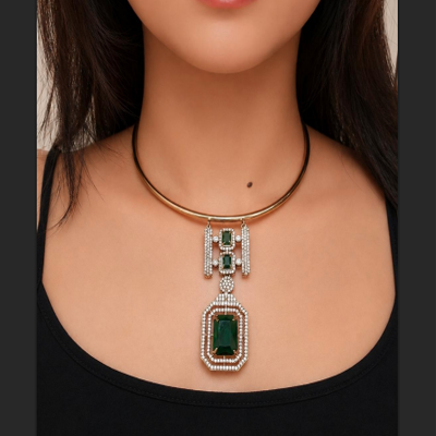Hiraola's Product Image