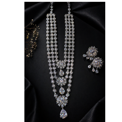 Hiraola's Product Image