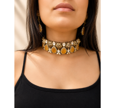 Golden Roar choker set