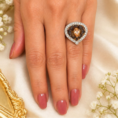 Champagne Petal Teardrop