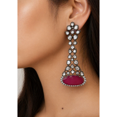 Hiraola's Product Image