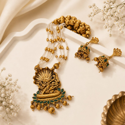 Sheshnaag Temple Pendant Set